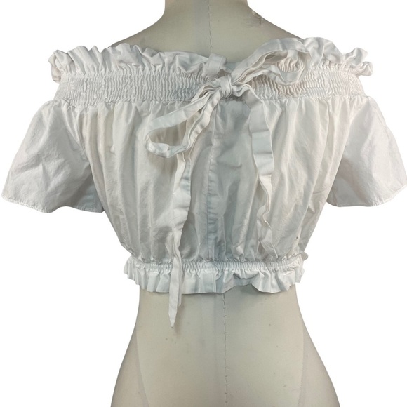 Zara Basics white ruffles cropped peasant top. Adorable and a closet basic. XS - Picture 3 of 4